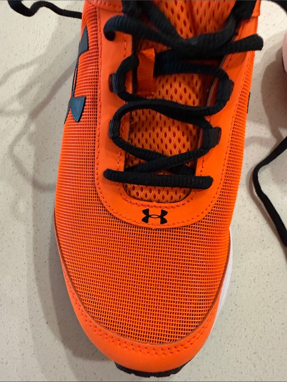 Under Armour  Orange and Black Low-Top Sneakers Size 7Y (euro 40) Men’s 7